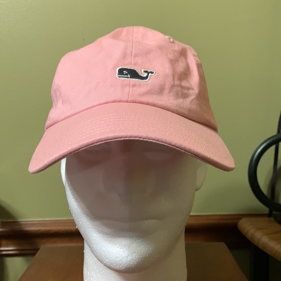 Vineyard Vines Accessories - 🐳VINEYARD VINES HAT- PINK/ NOT BROKEN IN